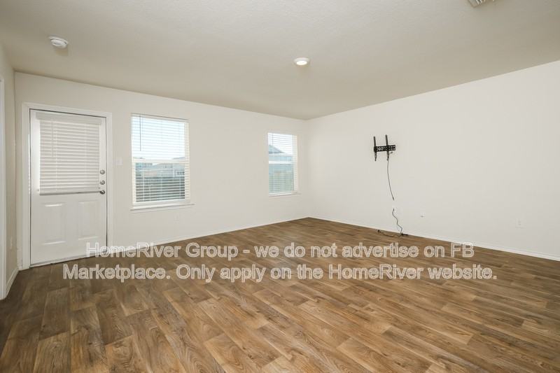 8106 Autares Glade - Photo 7 of 20