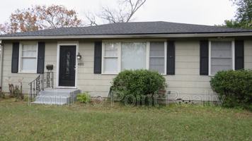 featured image of 4811 Sefa Cir N