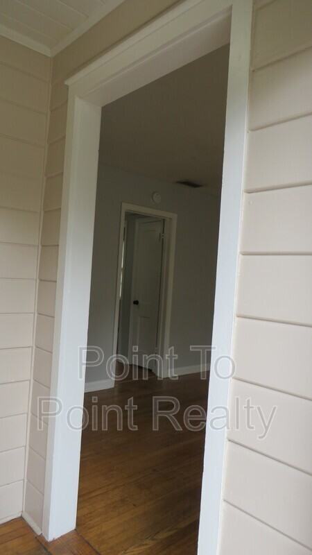 4811 Sefa Cir N - Photo 3 of 17