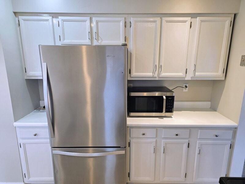 4405 68th St - Photo 4 of 36