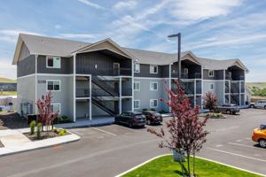 featured image of 3200/3230 SW Perkins Ave