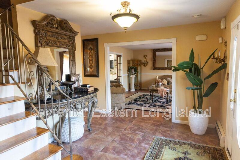 30 Dumond Pl - Photo 7 of 12