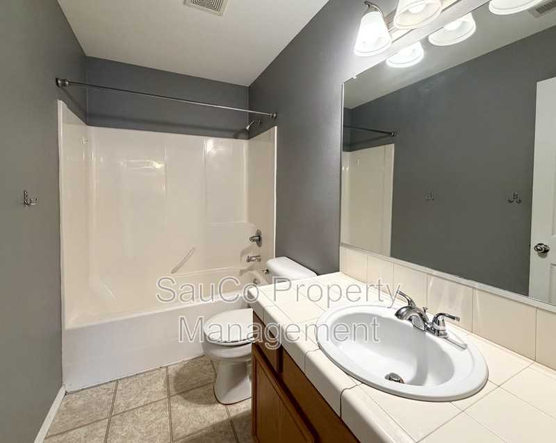 4299 Se Averi Ct - Photo 7 of 16