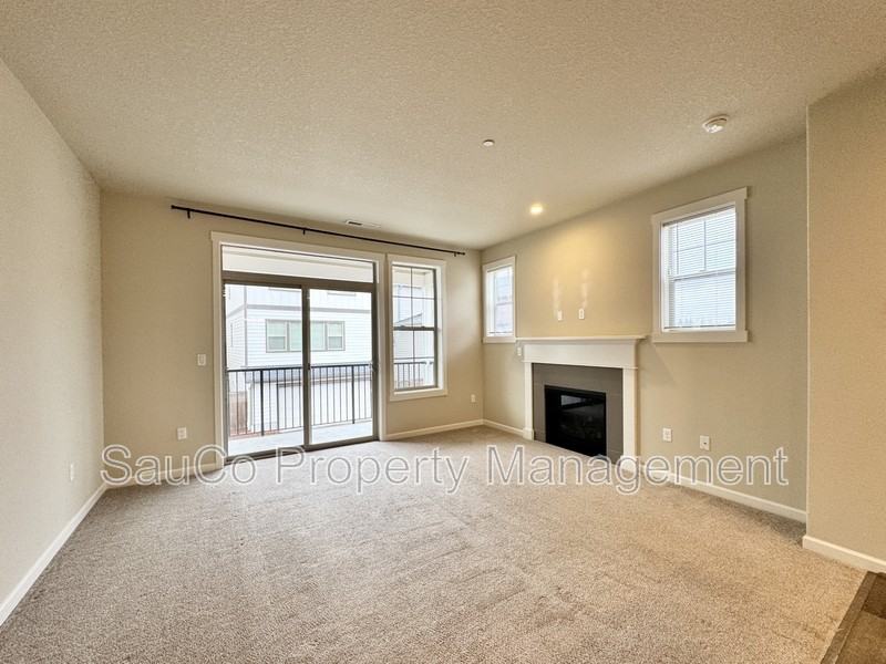 15088 Nw Marianna St - Photo 7 of 33