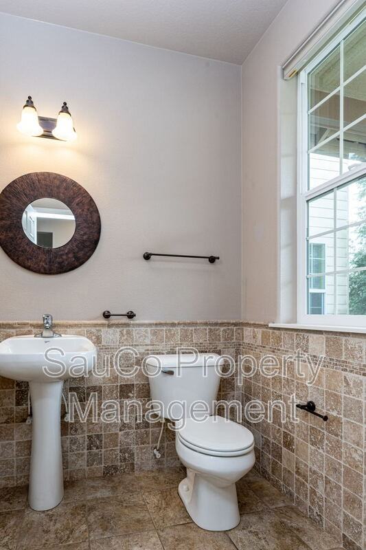 3722 Se Oakleaf St - Photo 3 of 22