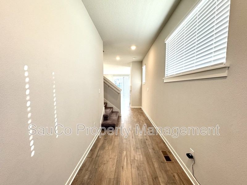 6648 Se Genrosa St - Photo 3 of 21