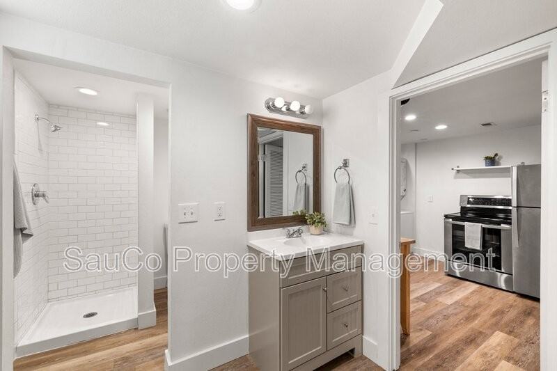 6123 Ne 25th Ave - Photo 6 of 15