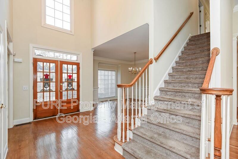 1108 Cockrell Ct Nw - Photo 2 of 20