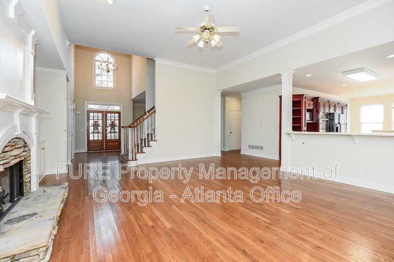 1108 Cockrell Ct Nw - Photo 3 of 20