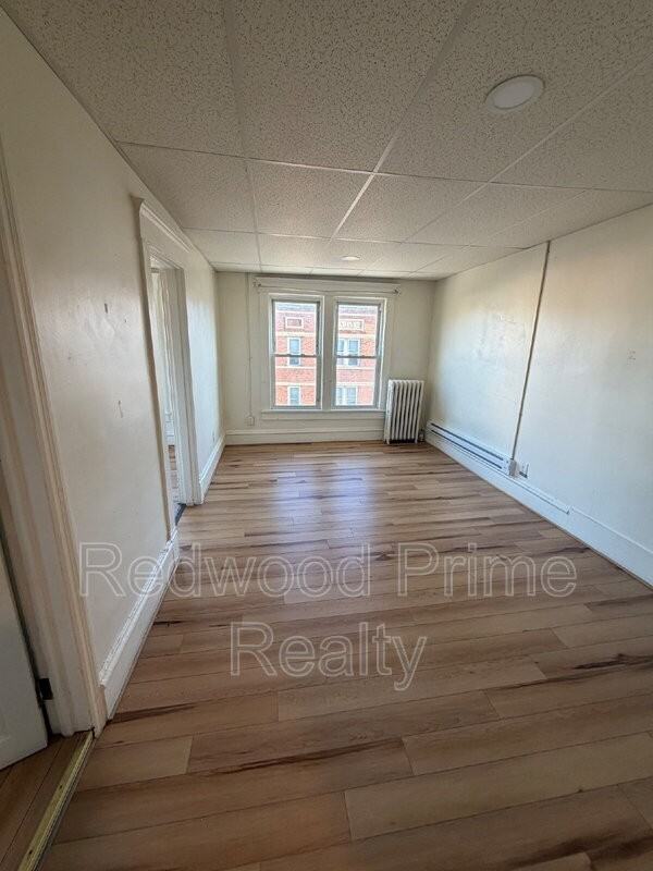 2901 Maple Ave - Photo 2 of 7