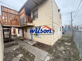 featured image of 114 S 6th St