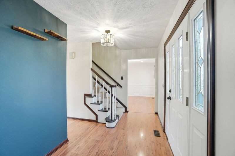 1851 Foxhollow Dr - Photo 3 of 50