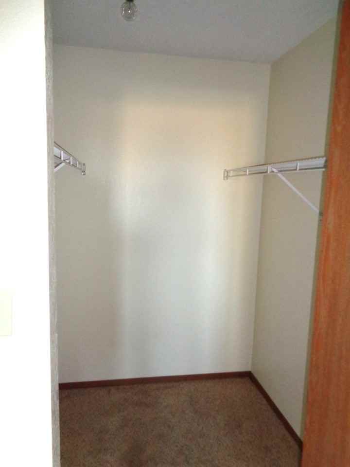 Pheasant Run - Photo 7 of 13