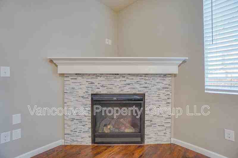 13010 Ne 118th St - Photo 6 of 29