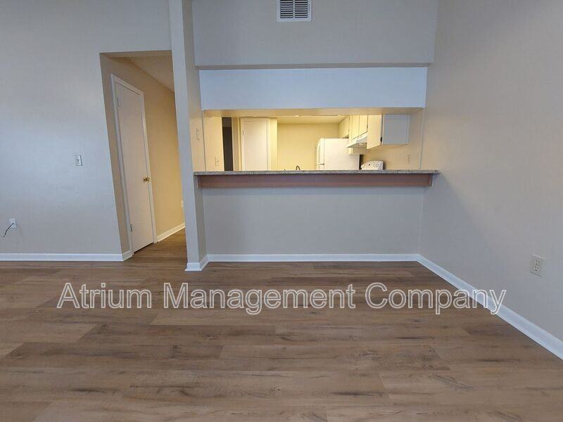 1906 Crystal Grove Dr - Photo 7 of 18