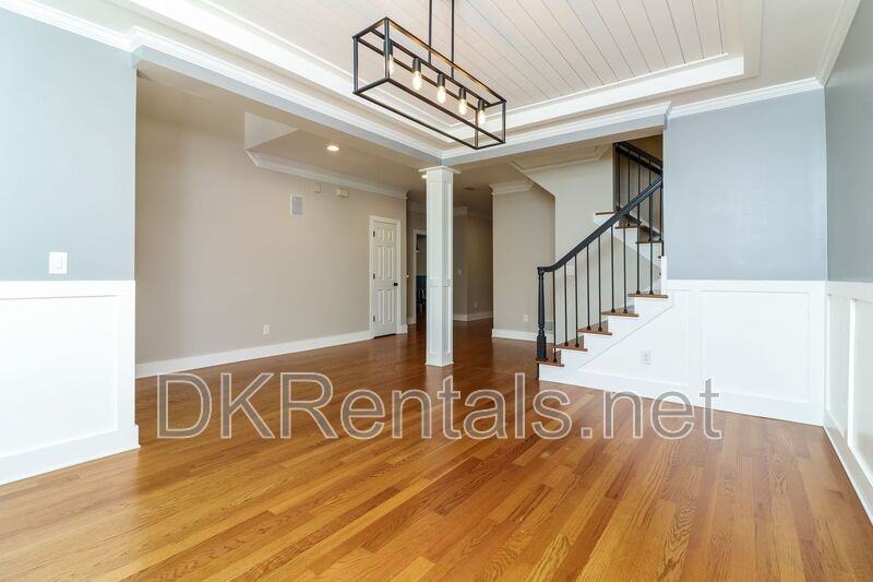 7709 Georgetown Chase - Photo 5 of 15