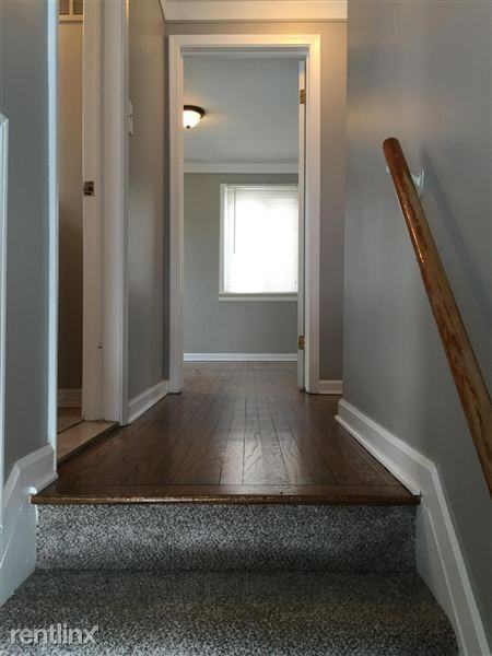 15100 Hanfor Ave - Photo 3 of 6