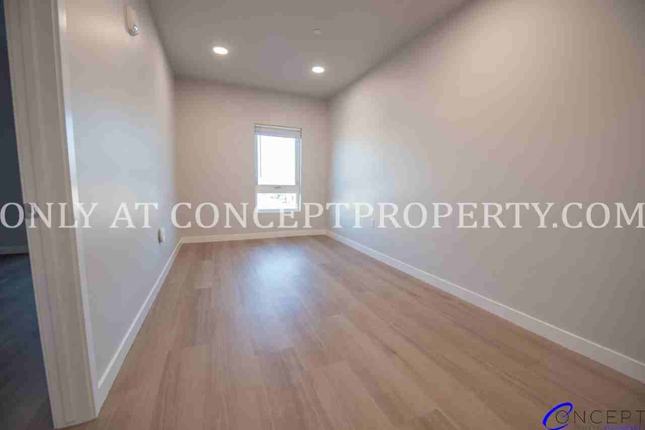 3980 3980 Quinns Drive - 212 #212 - Photo 7 of 50