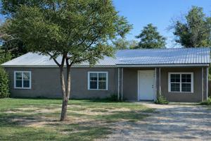 featured image of 908 E 23rd St