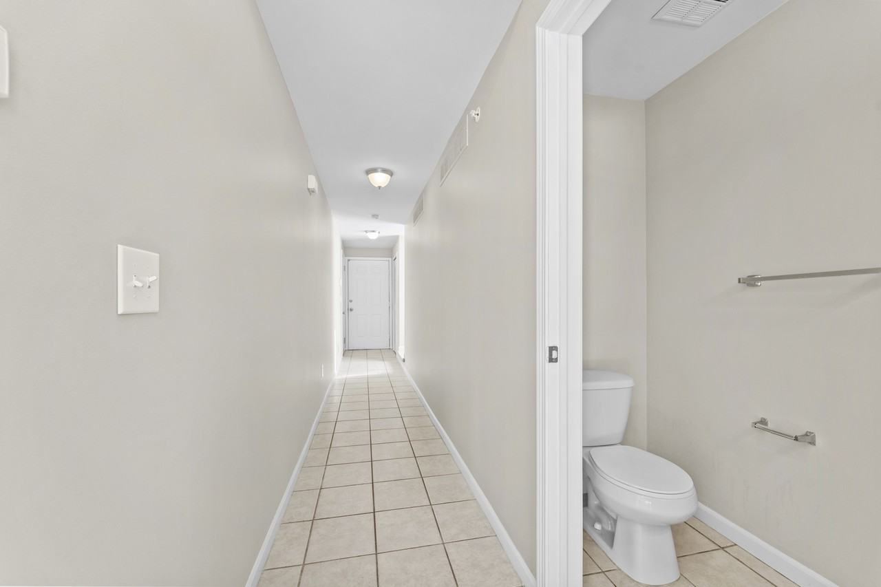 Towne Center Flats - Photo 6 of 35