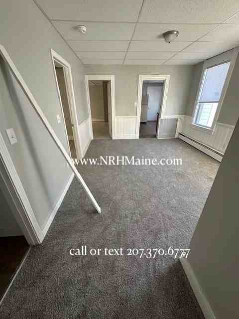 21-23 Pearl Street, Auburn, ME - Photo 6 of 7