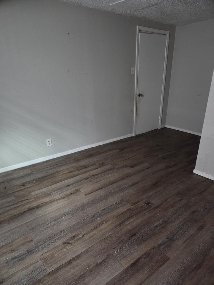 Blue Sky Ranch Apartments - Photo 3 of 26