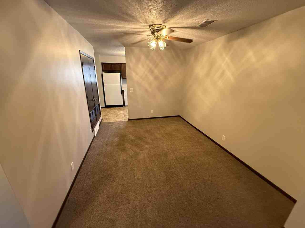 1413 2nd Ave - Photo 2 of 6