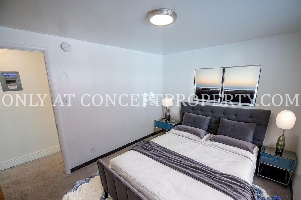 227 E Street - Photo 4 of 24