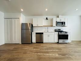 featured image of 16 W Mission St