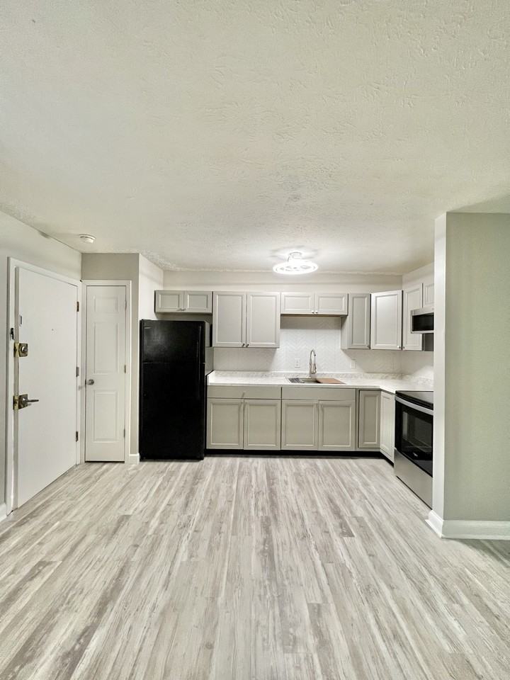 630 Central Avenue - Photo 6 of 50