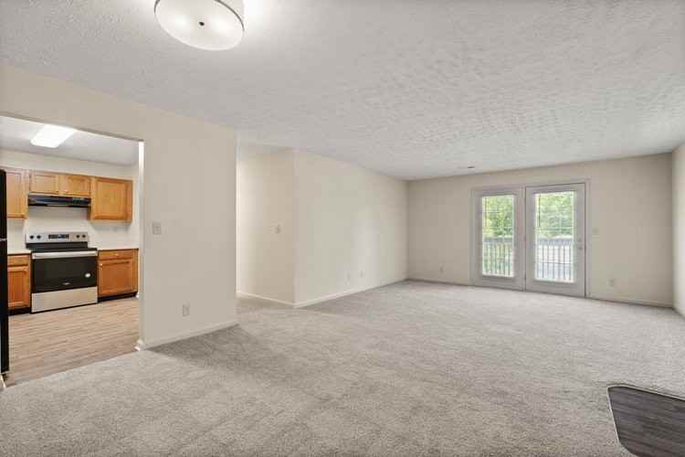 Charlestown Crossing Apartments LLC - Photo 2 of 16