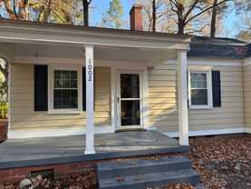 1002 W Haven Blvd - Photo 1 of 1