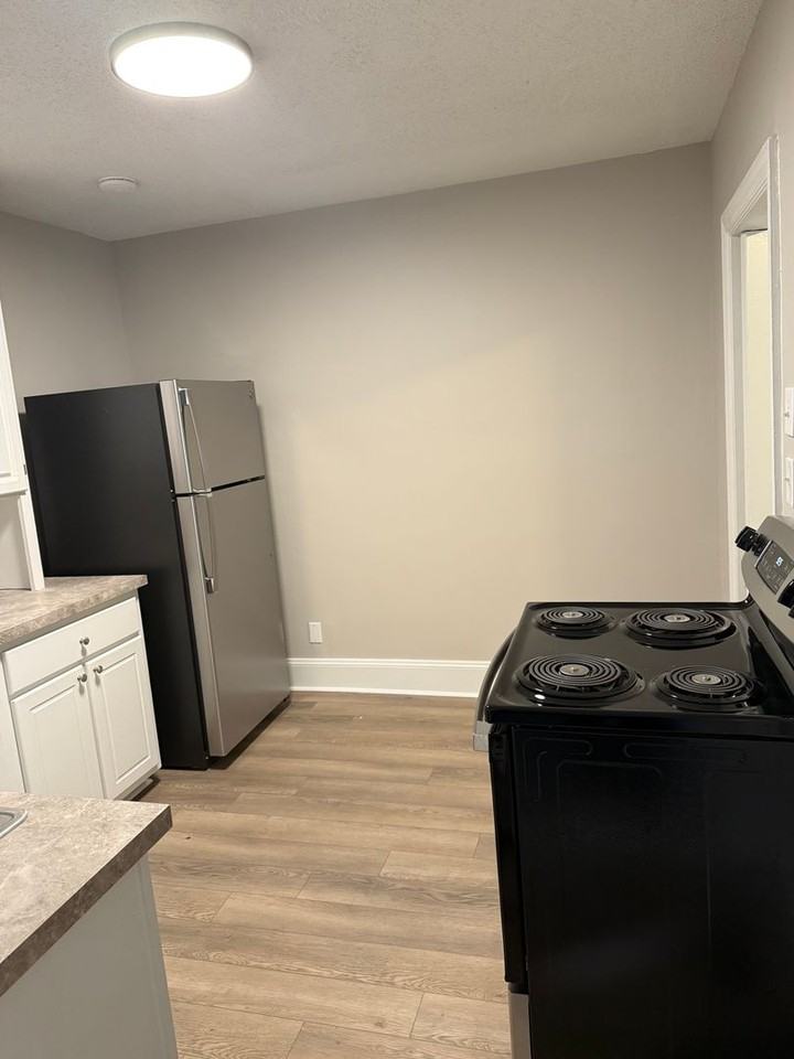 1002 W Haven Blvd - Photo 5 of 11