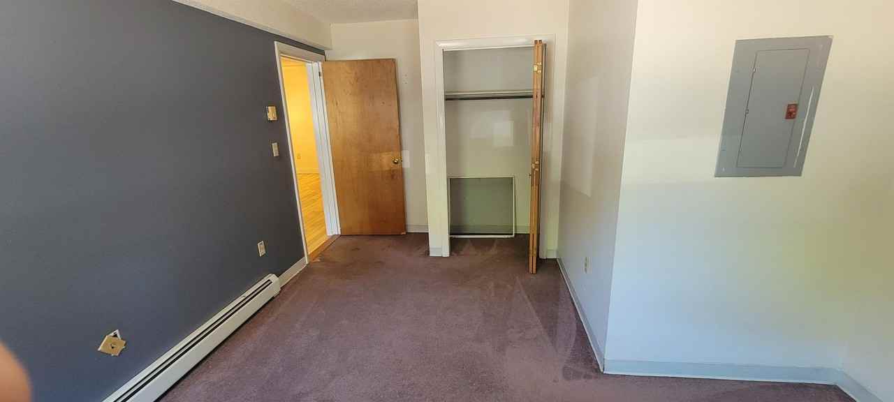 92 Columbia St - Photo 7 of 50