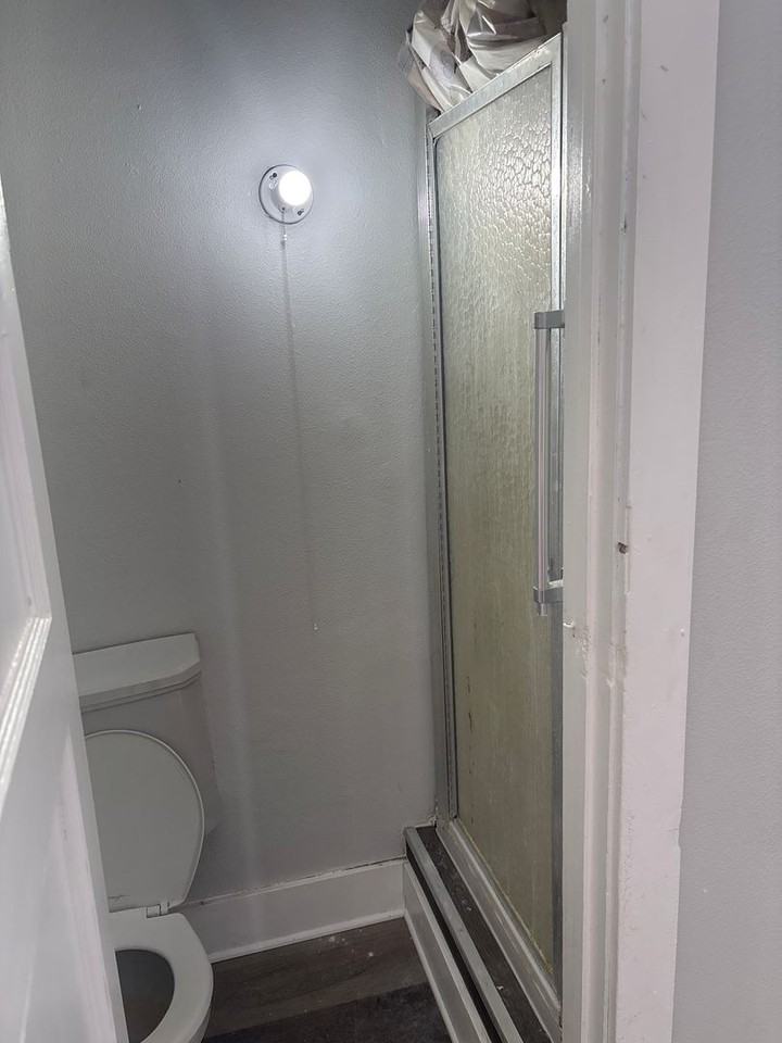 419 S Bartlett St - Photo 5 of 17