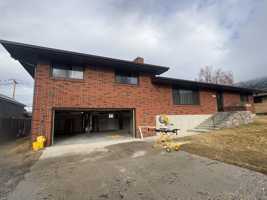 featured image of 3125 Kossuth St