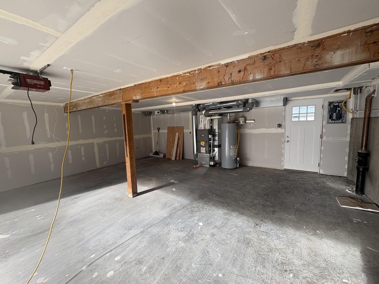 3125 Kossuth Street - Photo 3 of 3