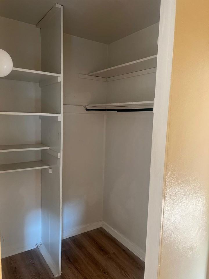 65 Superior - Photo 2 of 11