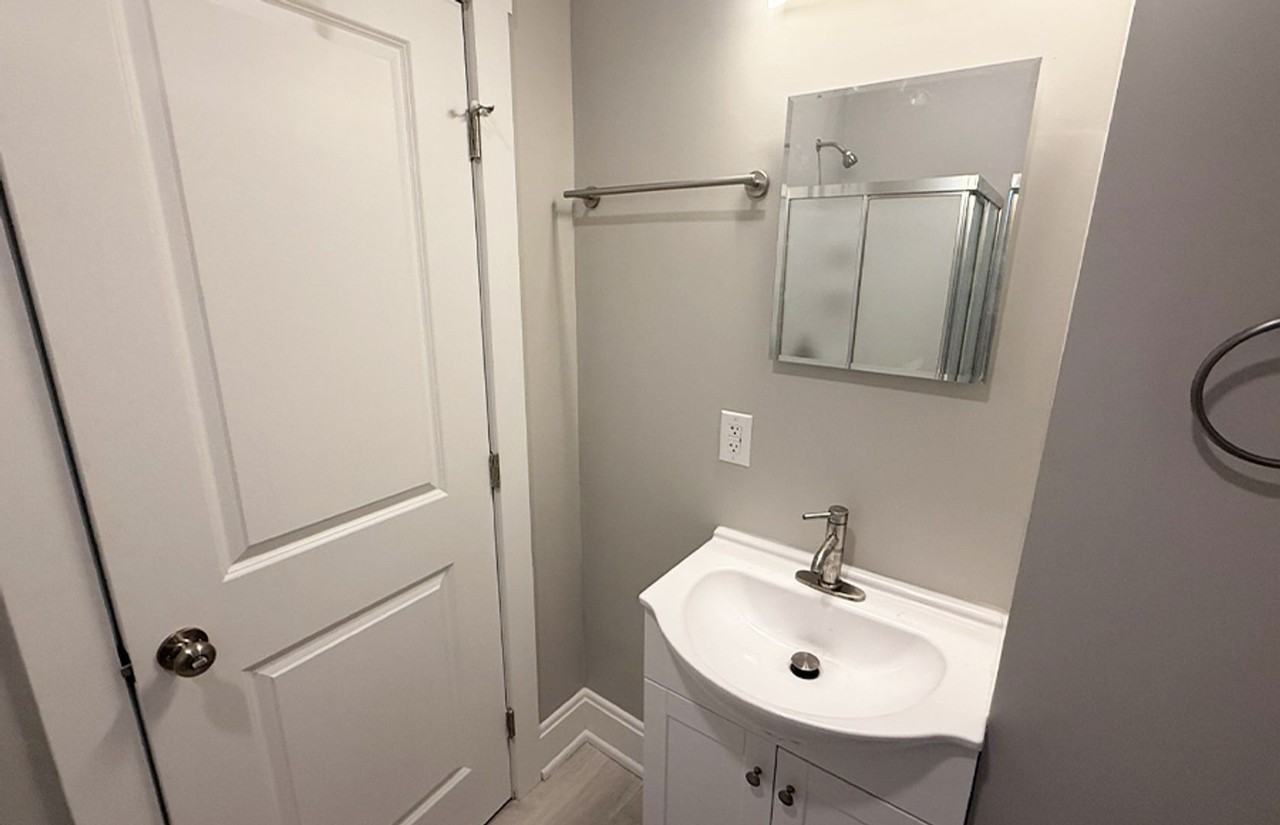 Jefferson 2724 - Photo 4 of 15