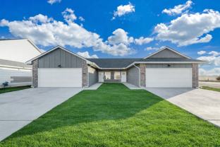 3979 W Longleaf St - Photo 1 of 1