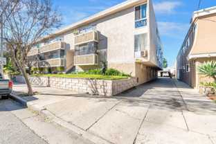1 Month Free! Renovated Units in Central Van Nuys - Photo 1 of 1