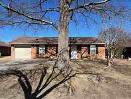 featured image of 103 Jardin Ct