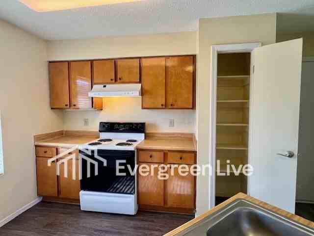 103 Jardin Ct - Photo 7 of 17