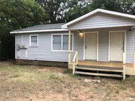 featured image of 1504 E Burleson St #B