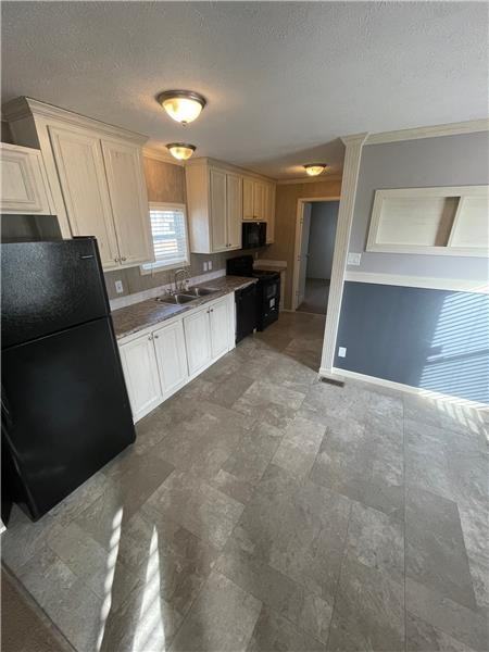 1052 Howard Brown Rd - Photo 6 of 17