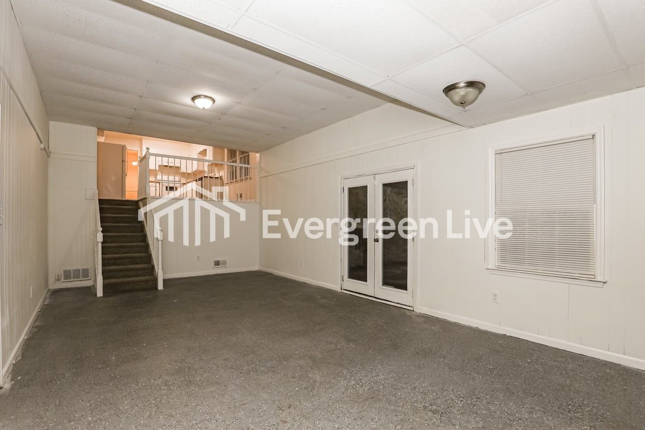 1717 King Rd - Photo 7 of 15