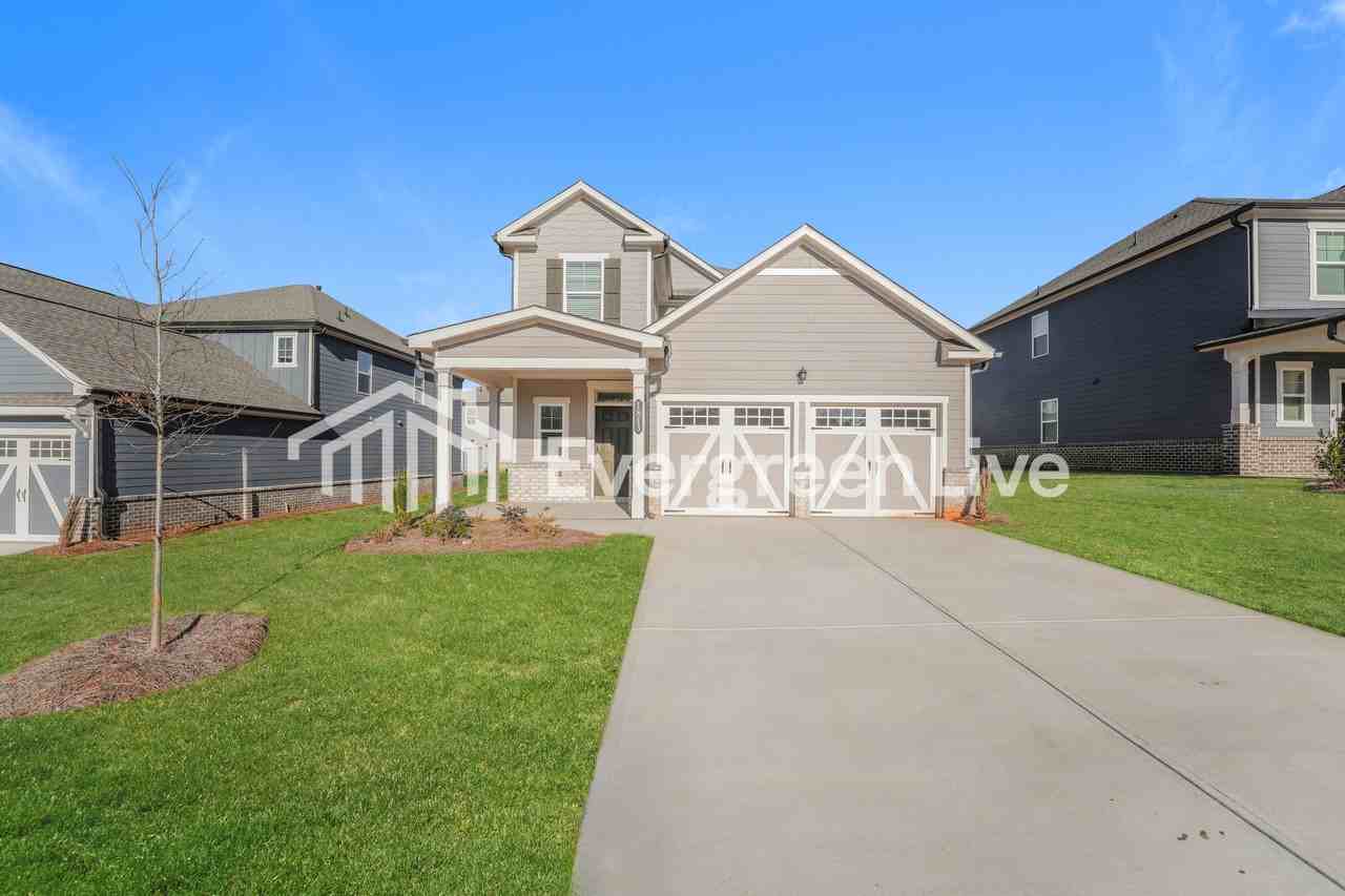 1813 Holmsey Cir - Photo 2 of 11