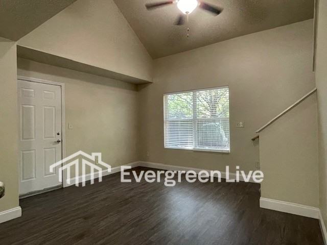 105 Barnsbury Ct - Photo 7 of 19