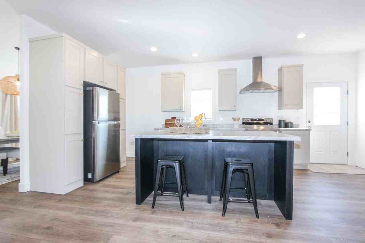 45 W Hawaii Rd - Photo 5 of 16