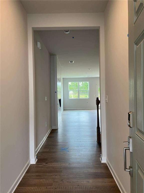 420 Point Place Dr - Photo 3 of 41